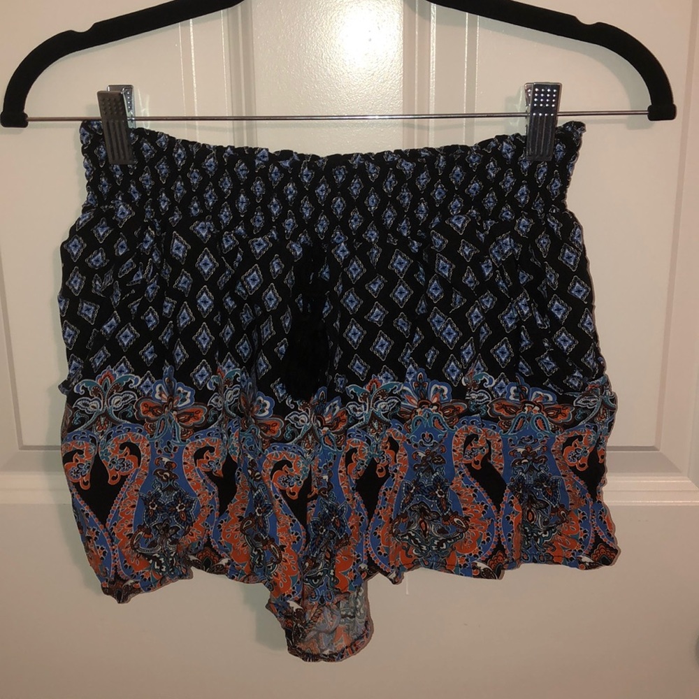 Flowy Patterned Shorts
